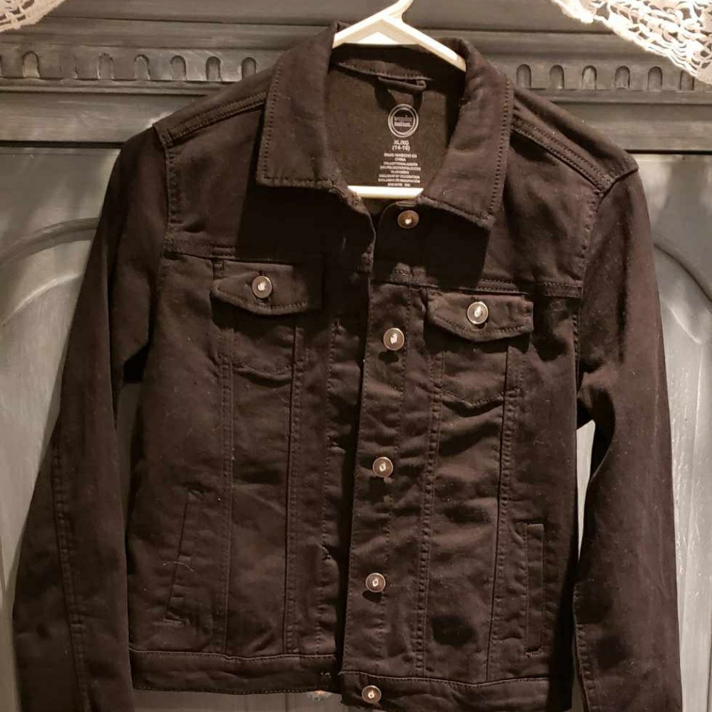 Black Jacket